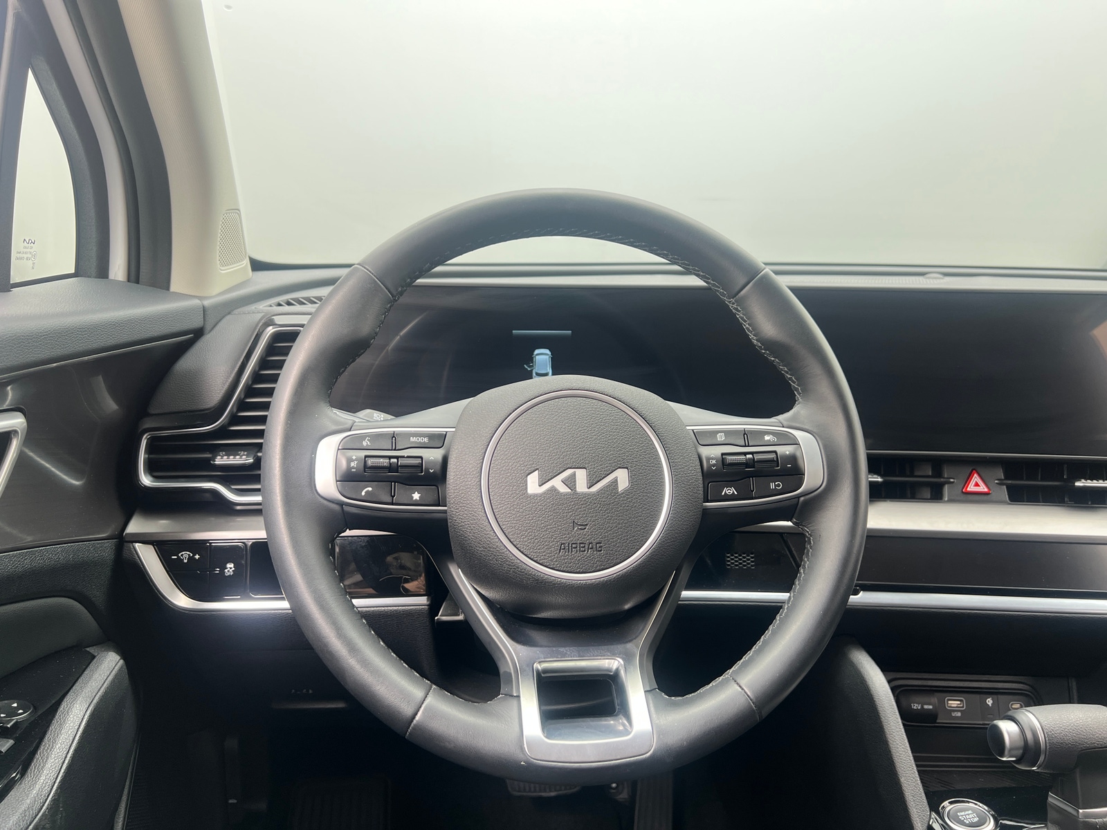 Thumbnail: 2025 Kia Sportage - 4