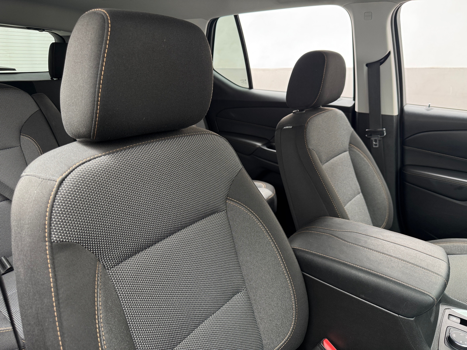 Thumbnail: 2018 Chevrolet Traverse - 2