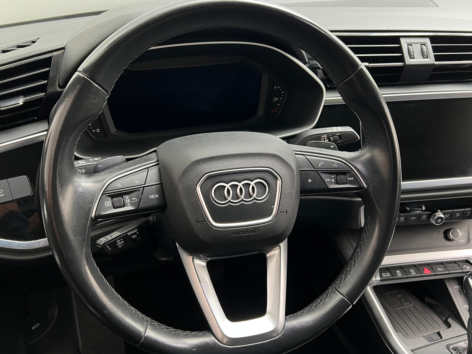 Thumbnail: 2024 Audi Q3 - 4