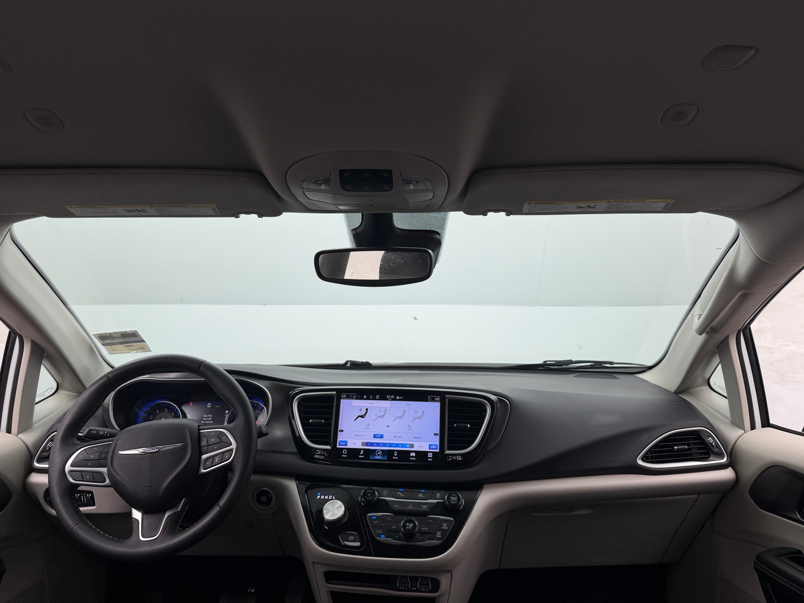 Thumbnail: 2024 Chrysler Pacifica - 2