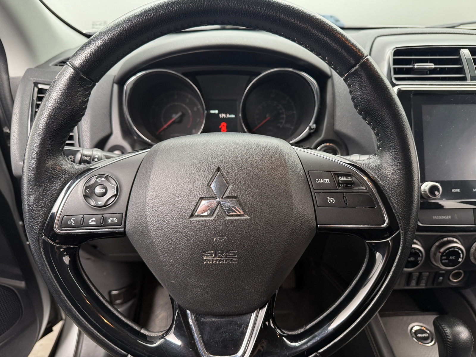 Thumbnail: 2021 Mitsubishi Outlander Sport - 5
