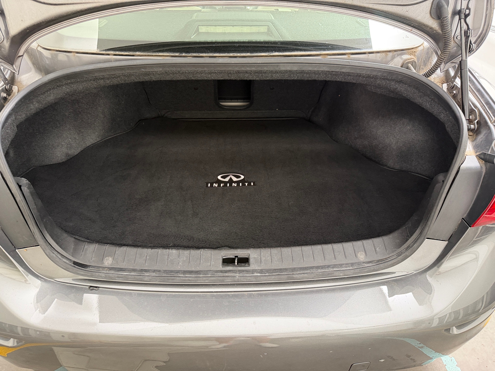 Thumbnail: 2015 INFINITI Q50 - 6