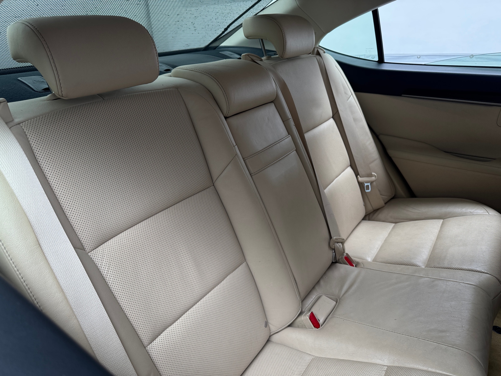 Thumbnail: 2013 Lexus ES - 5