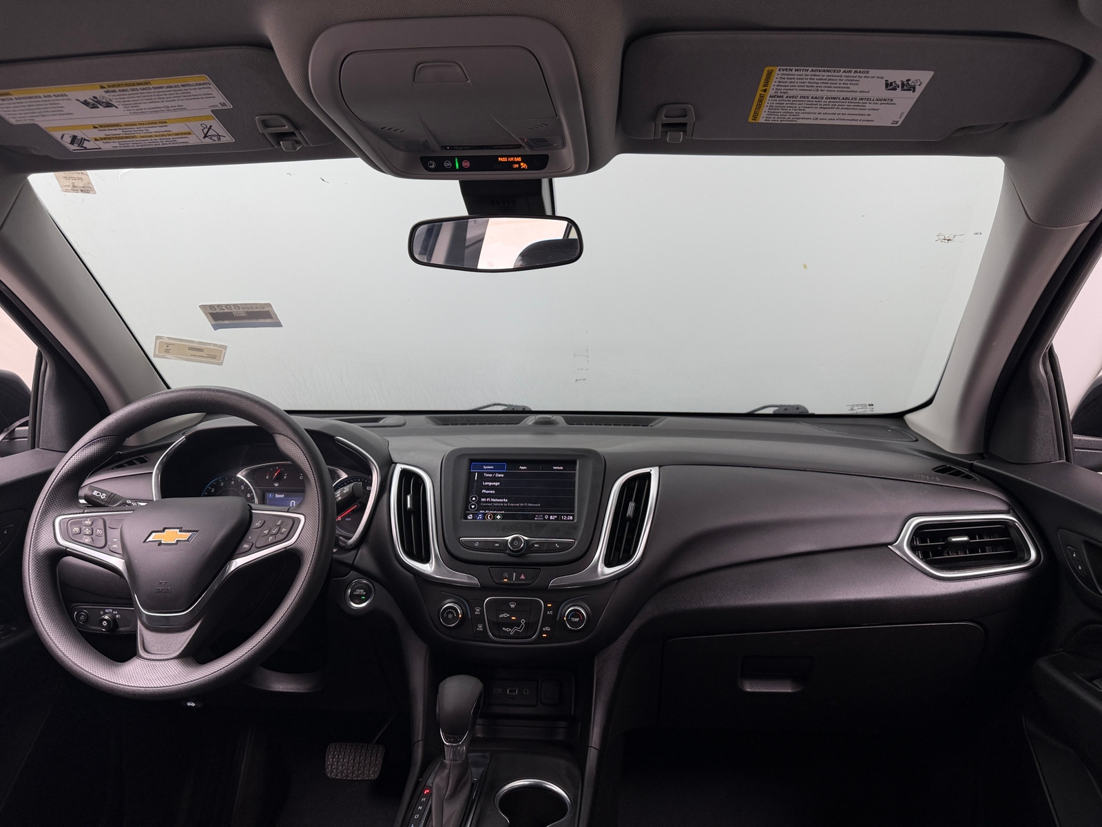 Thumbnail: 2022 Chevrolet Equinox - 3