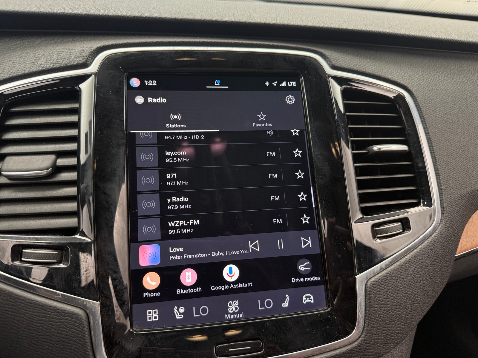 Thumbnail: 2023 Volvo XC90 - 3