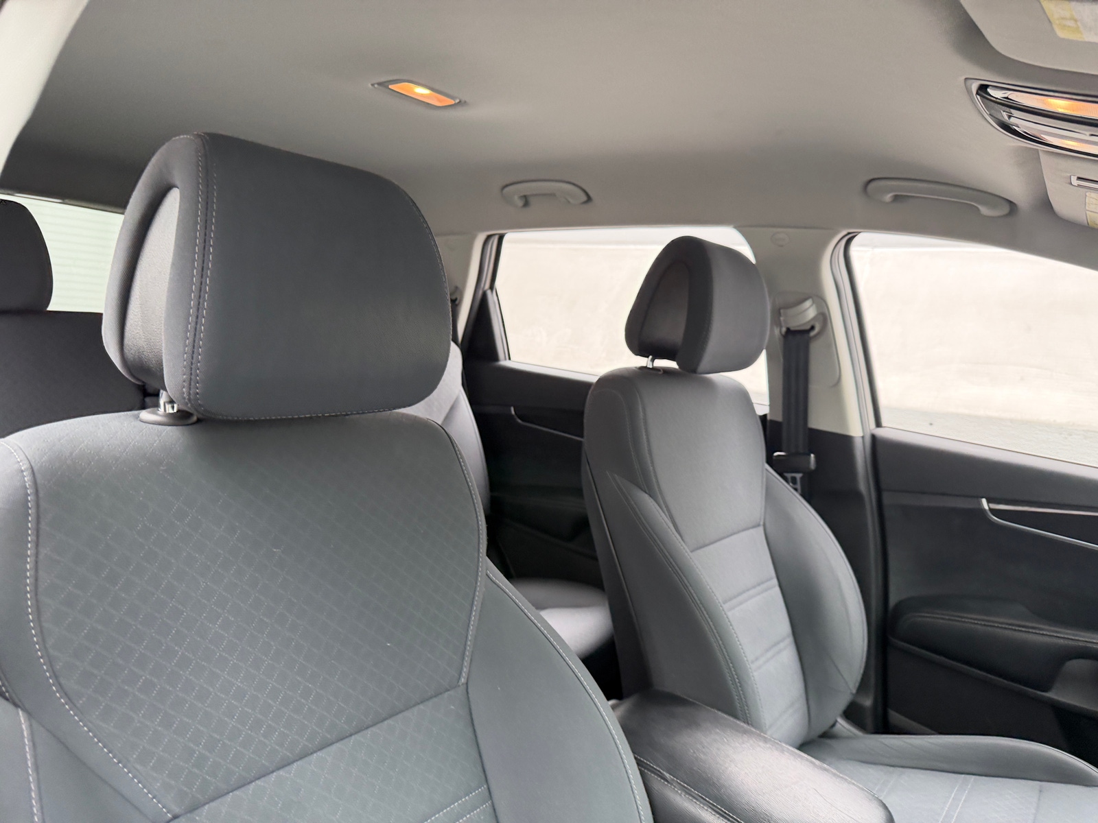 Thumbnail: 2016 Kia Sorento - 2