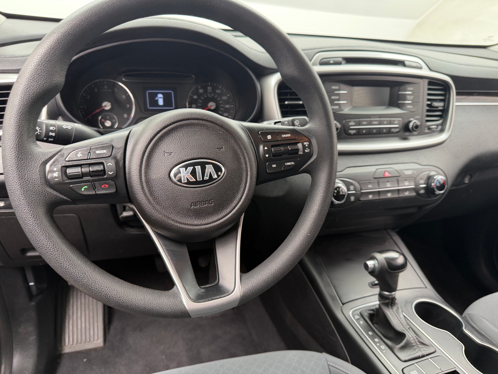 Thumbnail: 2016 Kia Sorento - 5