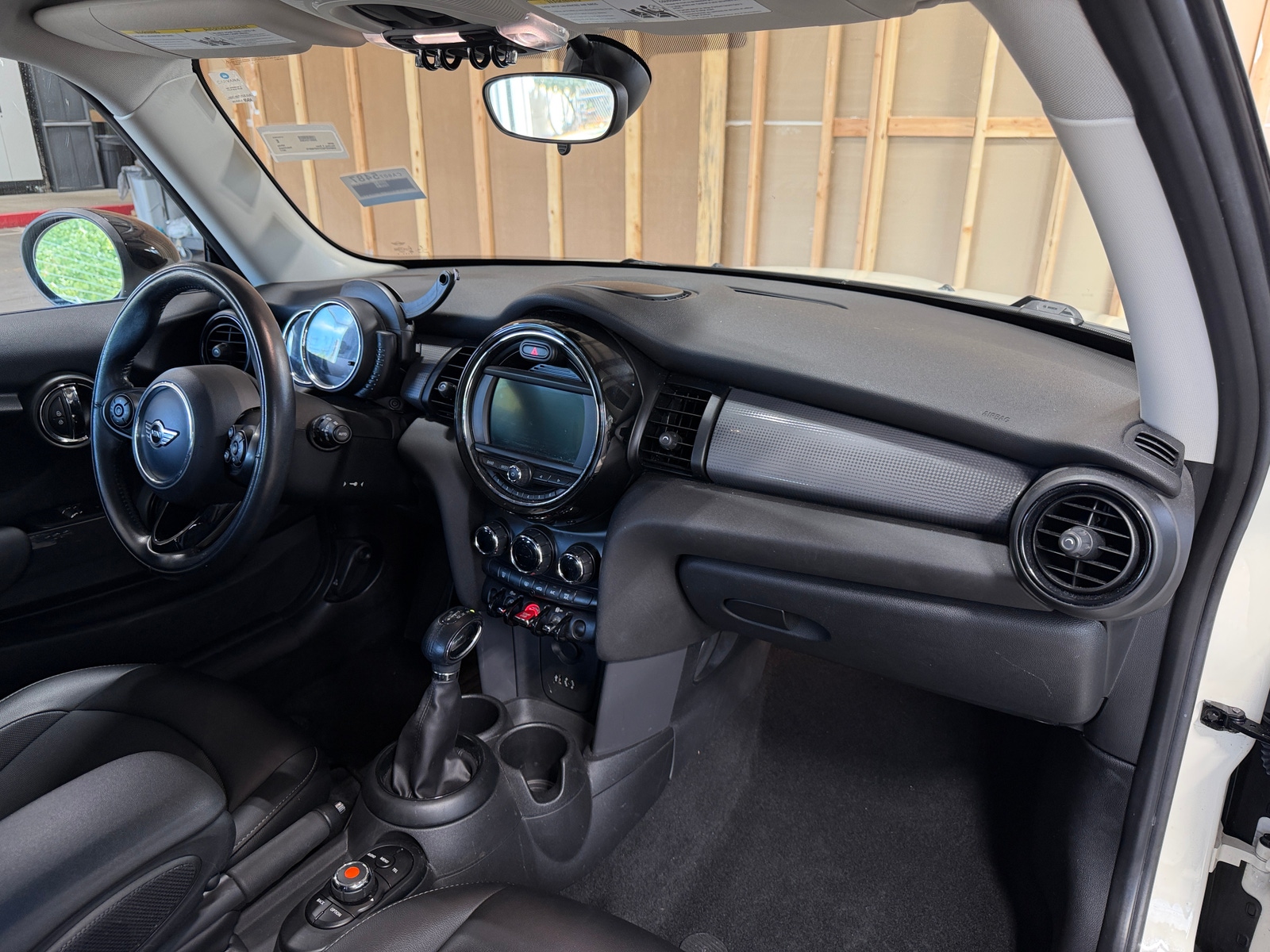 Thumbnail: 2017 MINI Cooper Hardtop - 2