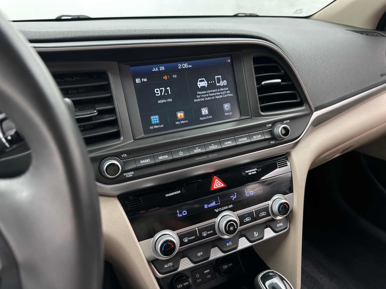Thumbnail: 2020 Hyundai Elantra - 4