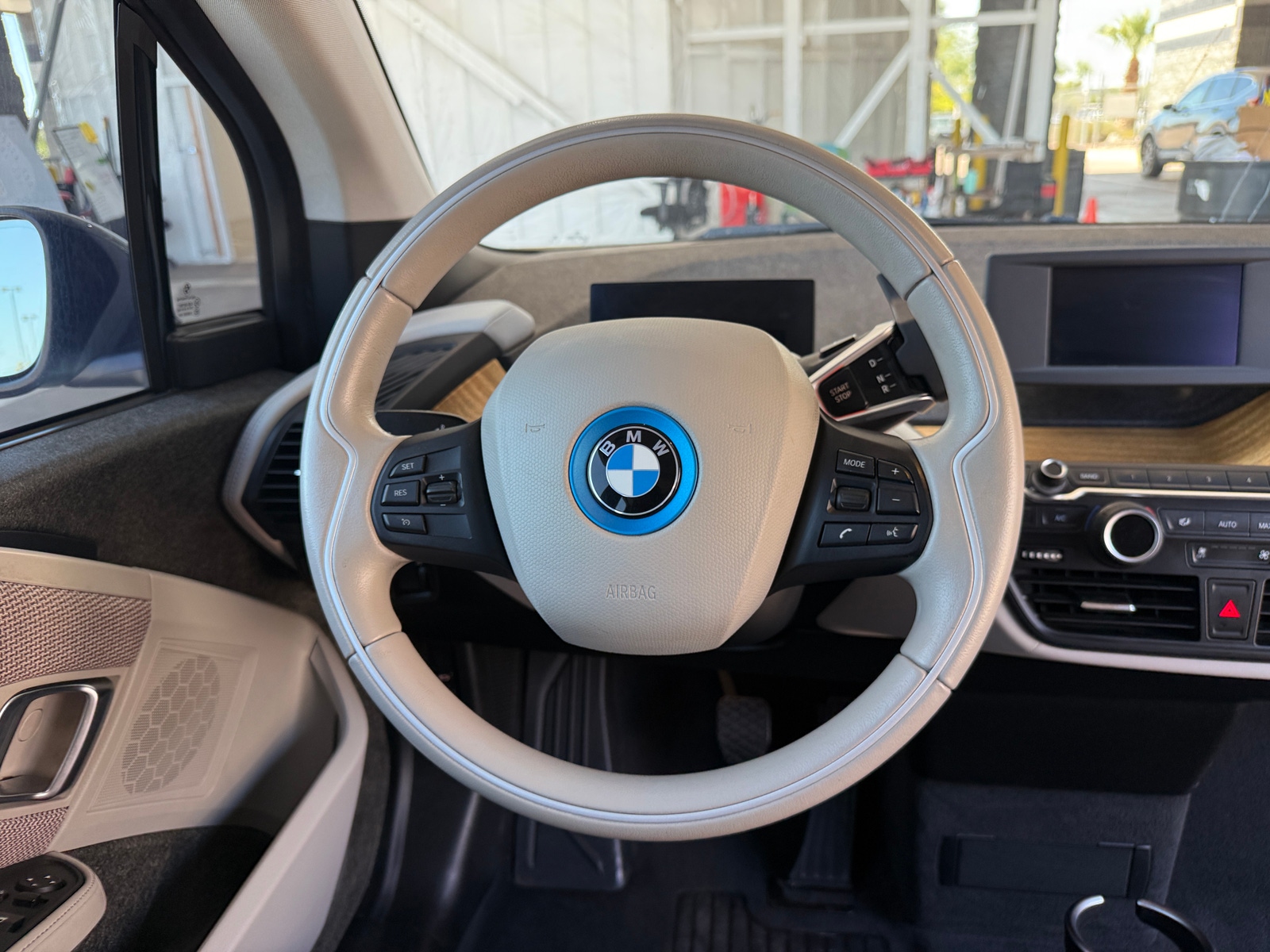 Thumbnail: 2021 BMW i3 - 5