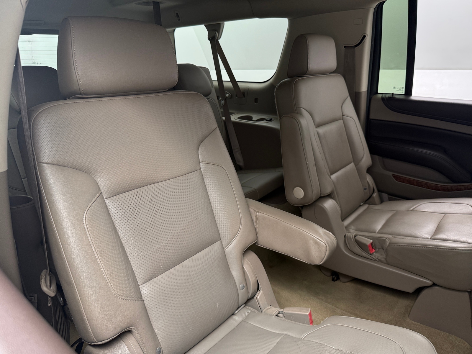Thumbnail: 2015 Chevrolet Suburban - 5