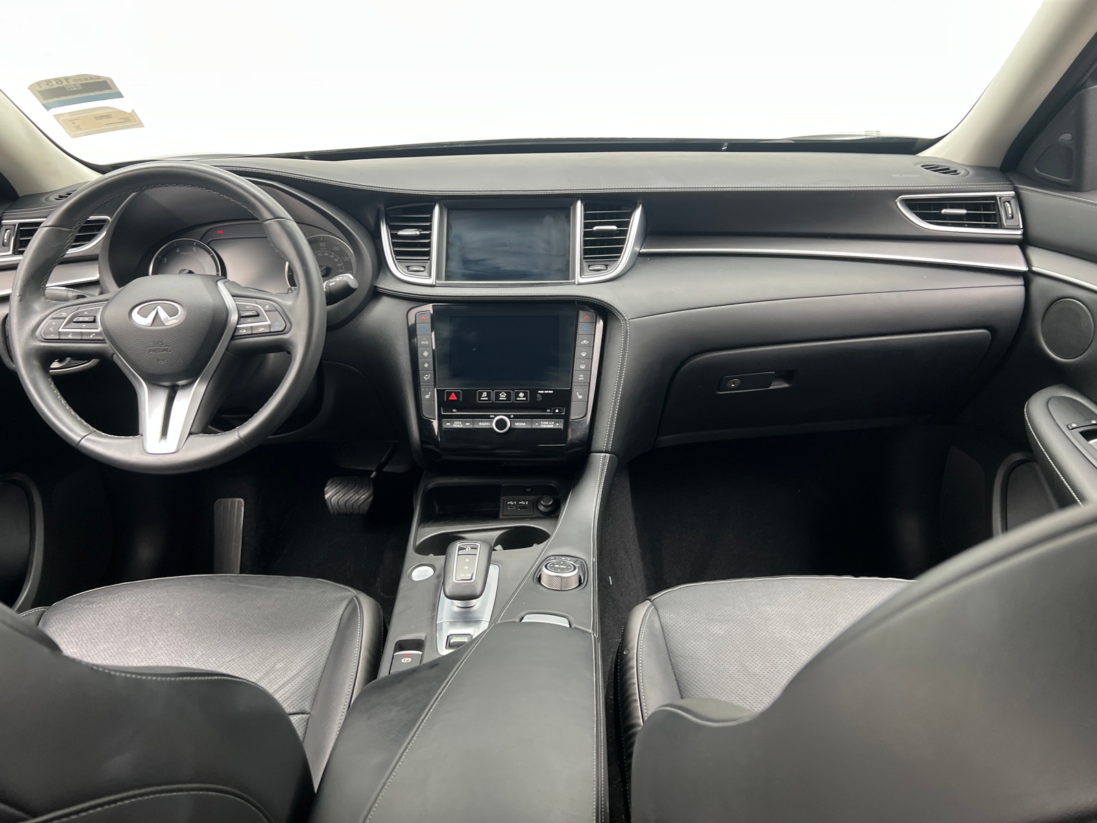 Thumbnail: 2023 INFINITI QX50 - 2