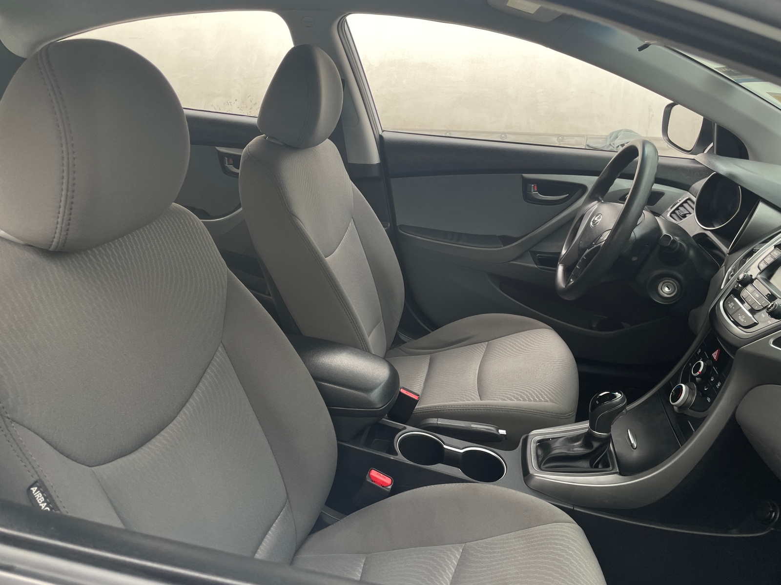 Thumbnail: 2016 Hyundai Elantra - 2