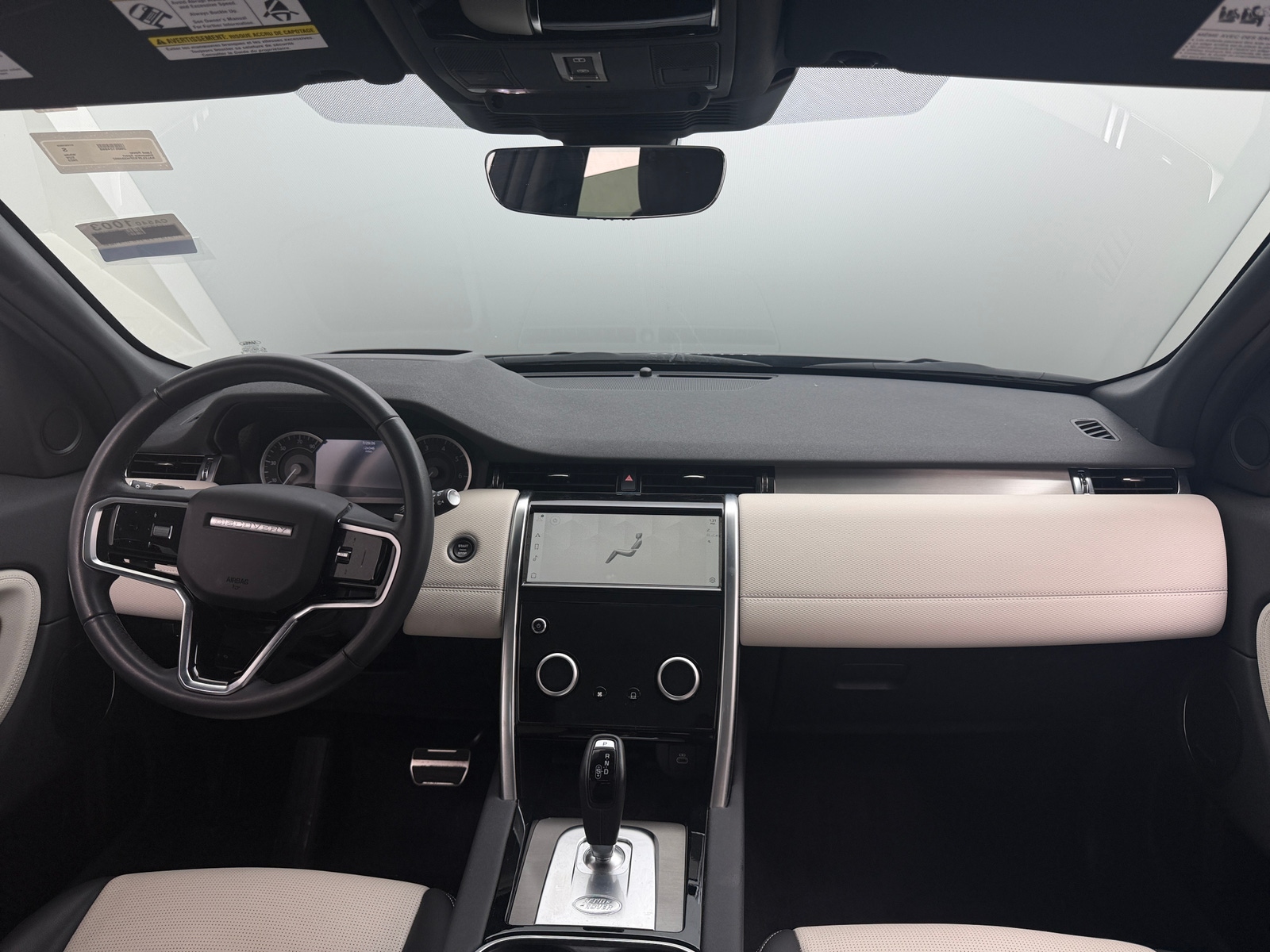 Thumbnail: 2023 Land Rover Discovery Sport - 2