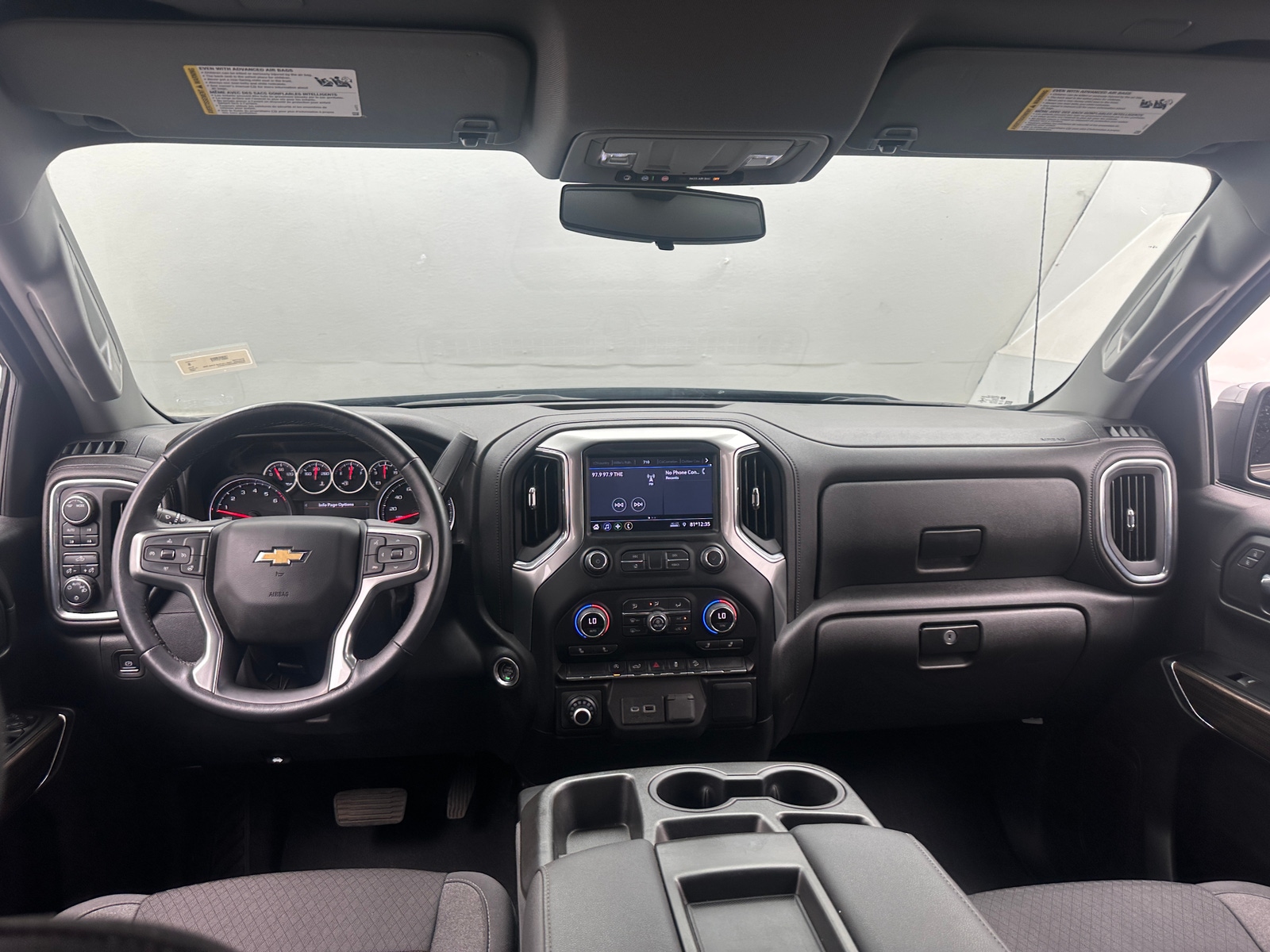 Thumbnail: 2022 Chevrolet Silverado 1500 - 3