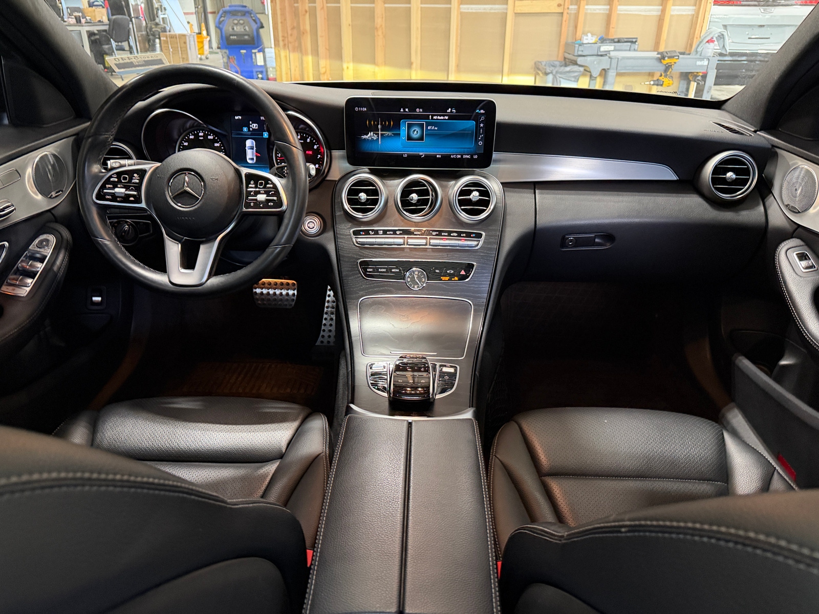 Thumbnail: 2019 Mercedes-Benz C-Class - 2