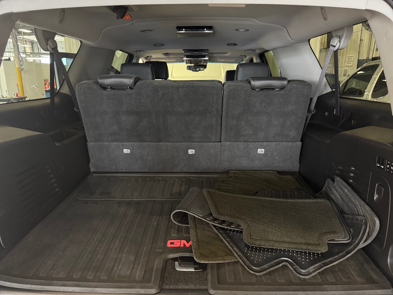 Thumbnail: 2015 GMC Yukon XL - 6