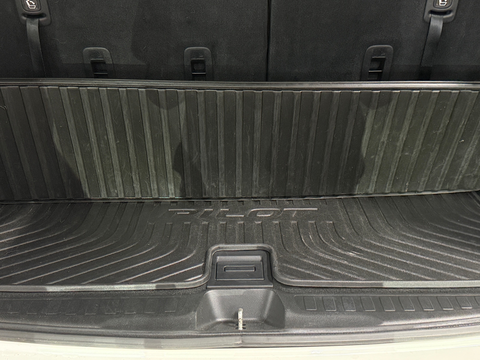 Thumbnail: 2019 Honda Pilot - 6