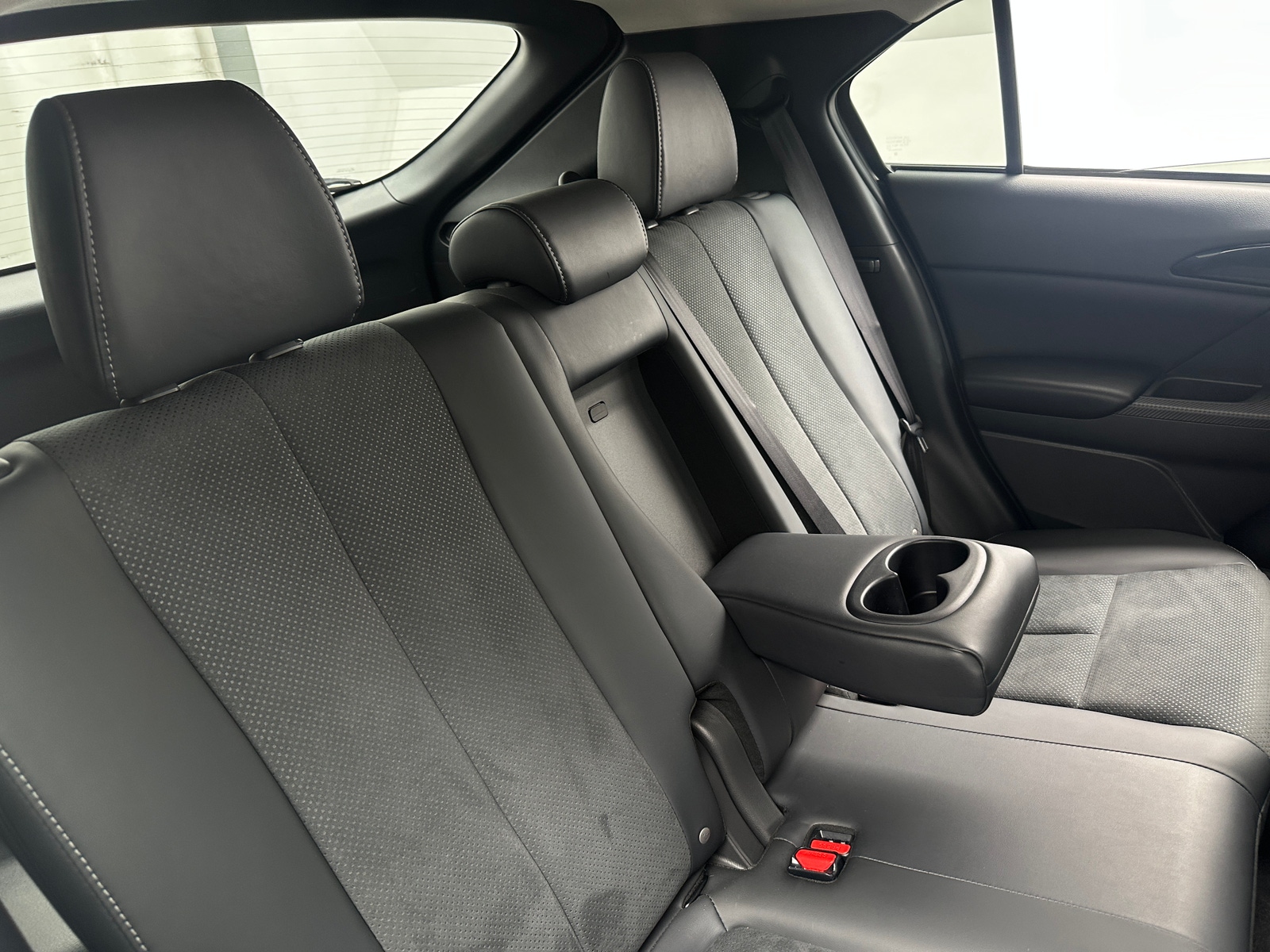 Thumbnail: 2026 Mitsubishi Eclipse Cross - 6