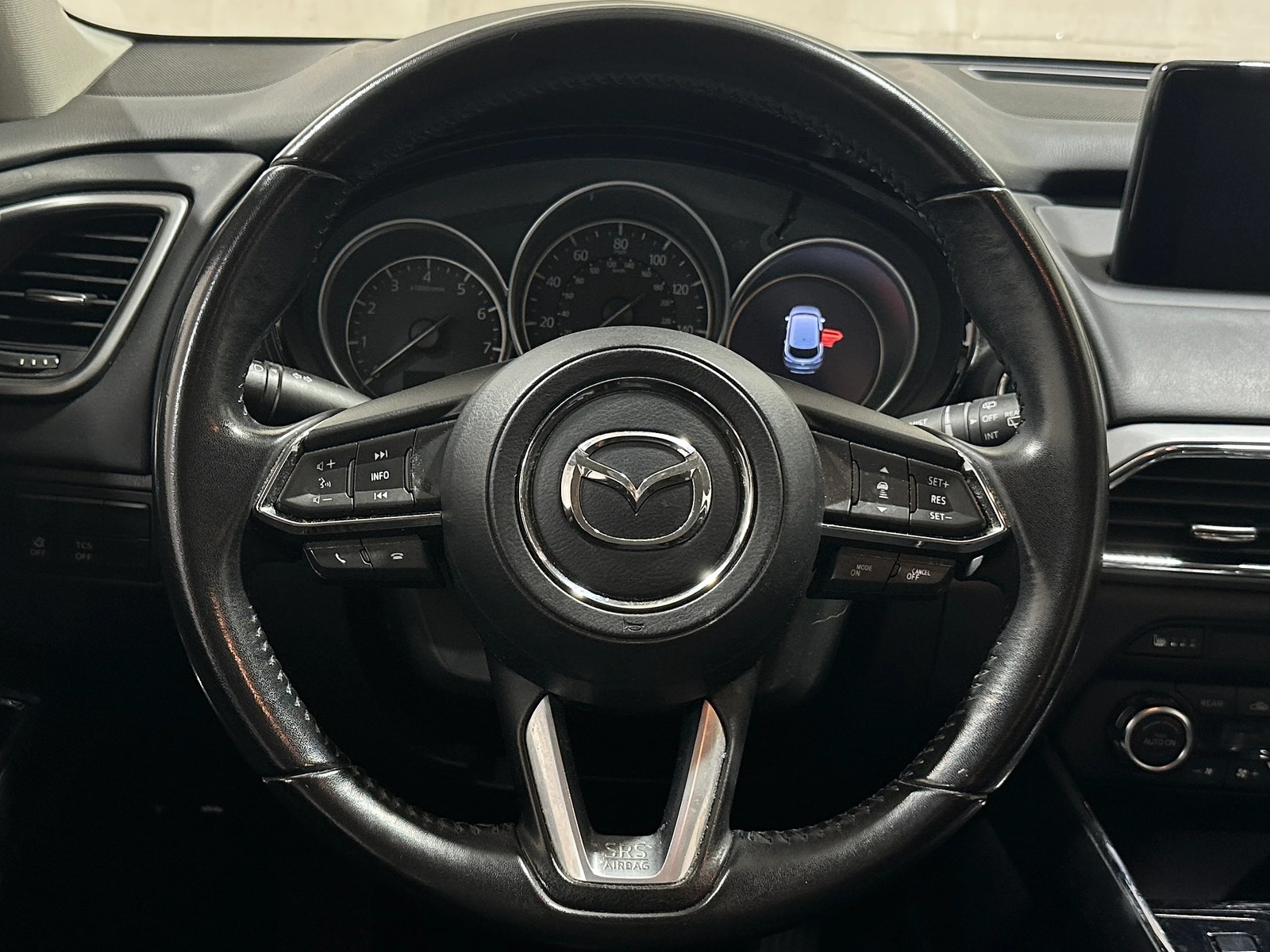 Thumbnail: 2018 Mazda CX-9 - 4