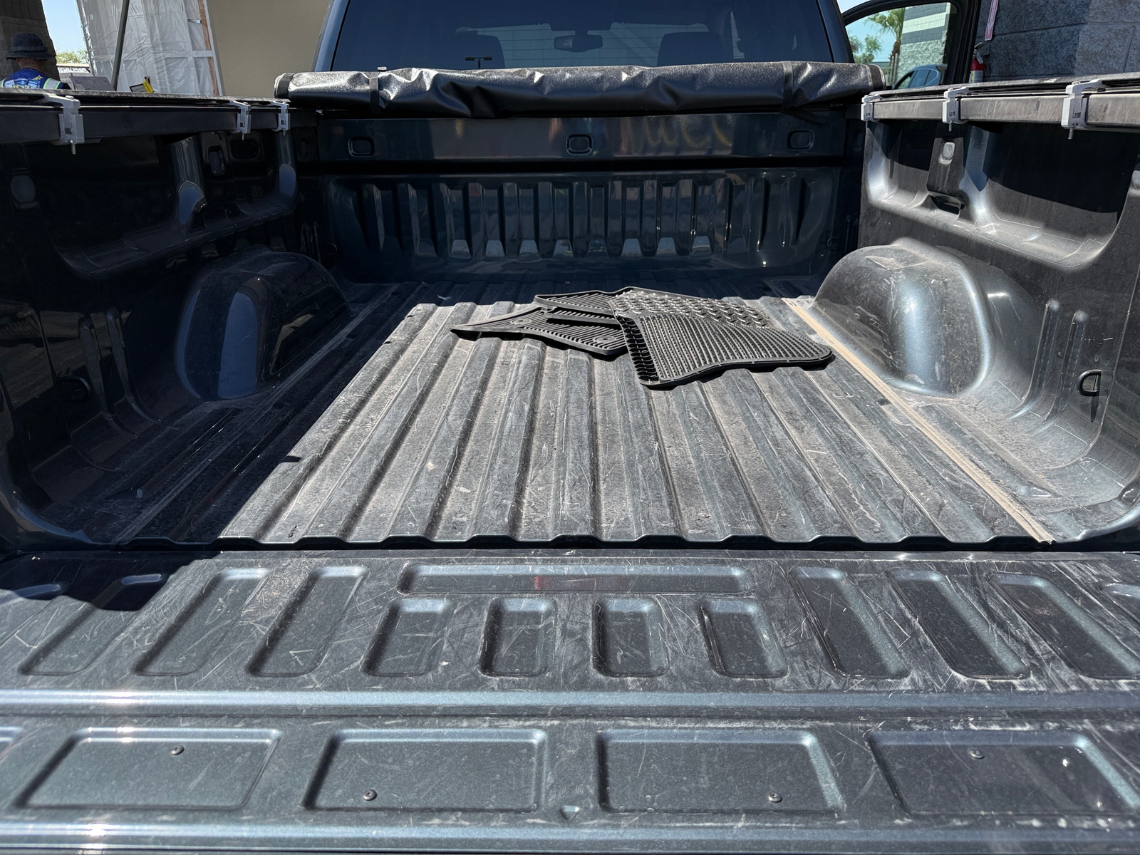 Thumbnail: 2018 Chevrolet Silverado 1500 - 7