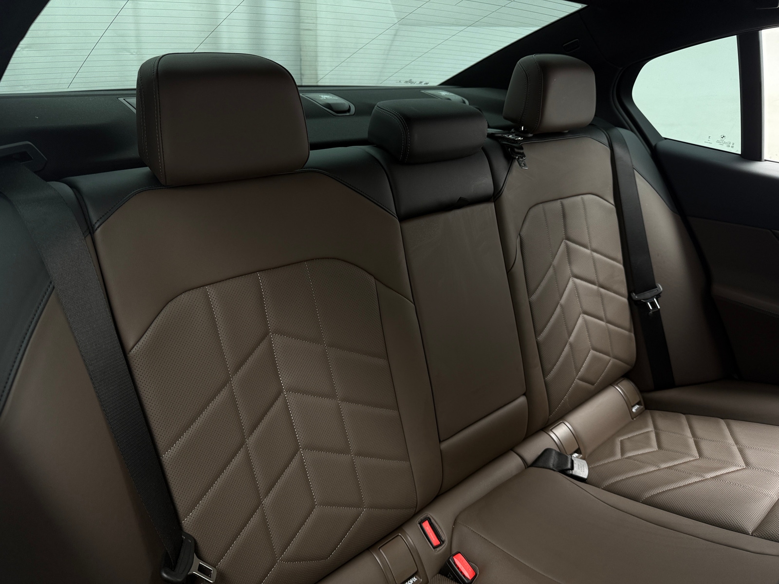 Thumbnail: 2025 BMW i5 - 5