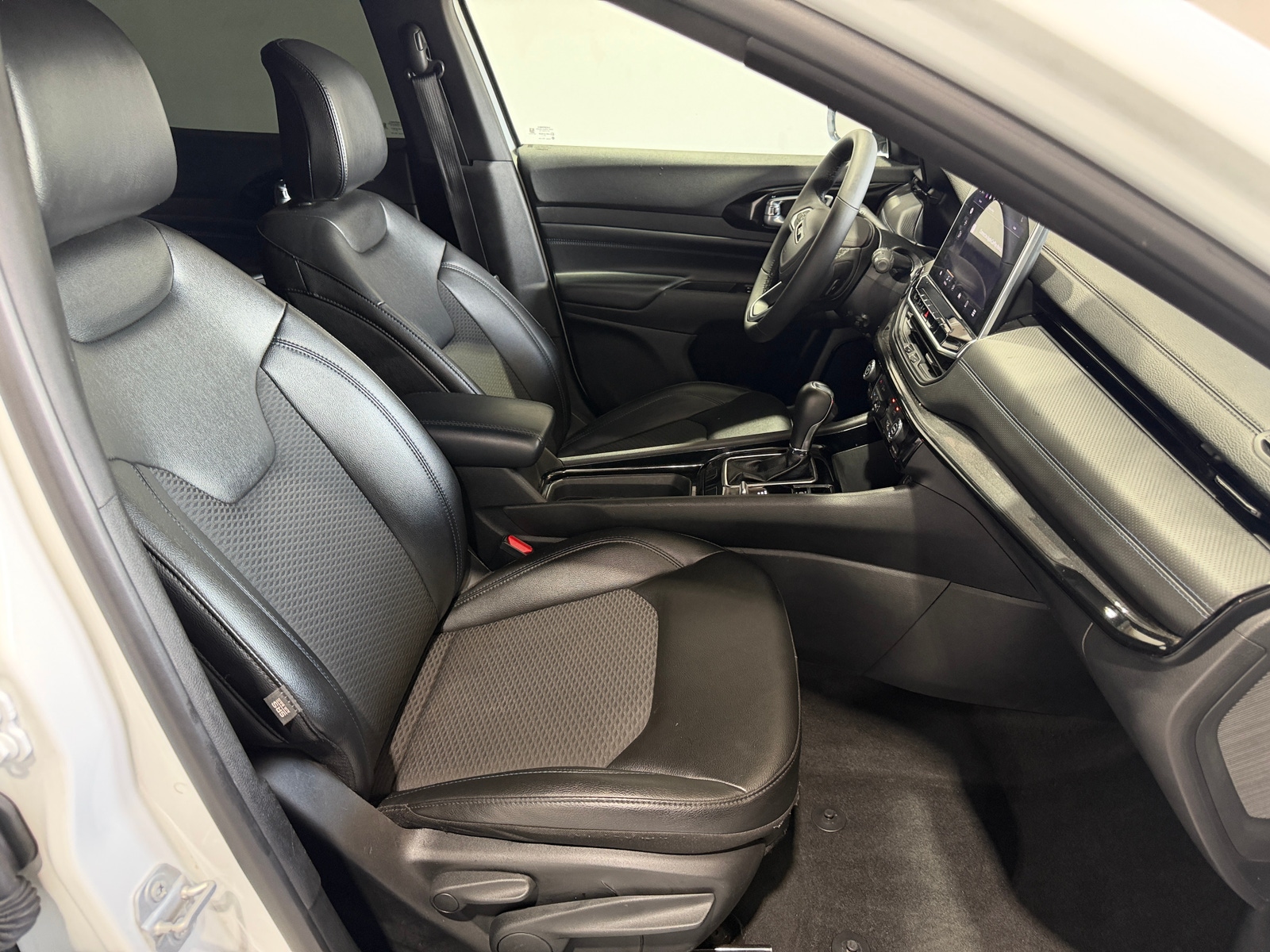 Thumbnail: 2026 Jeep Compass - 2