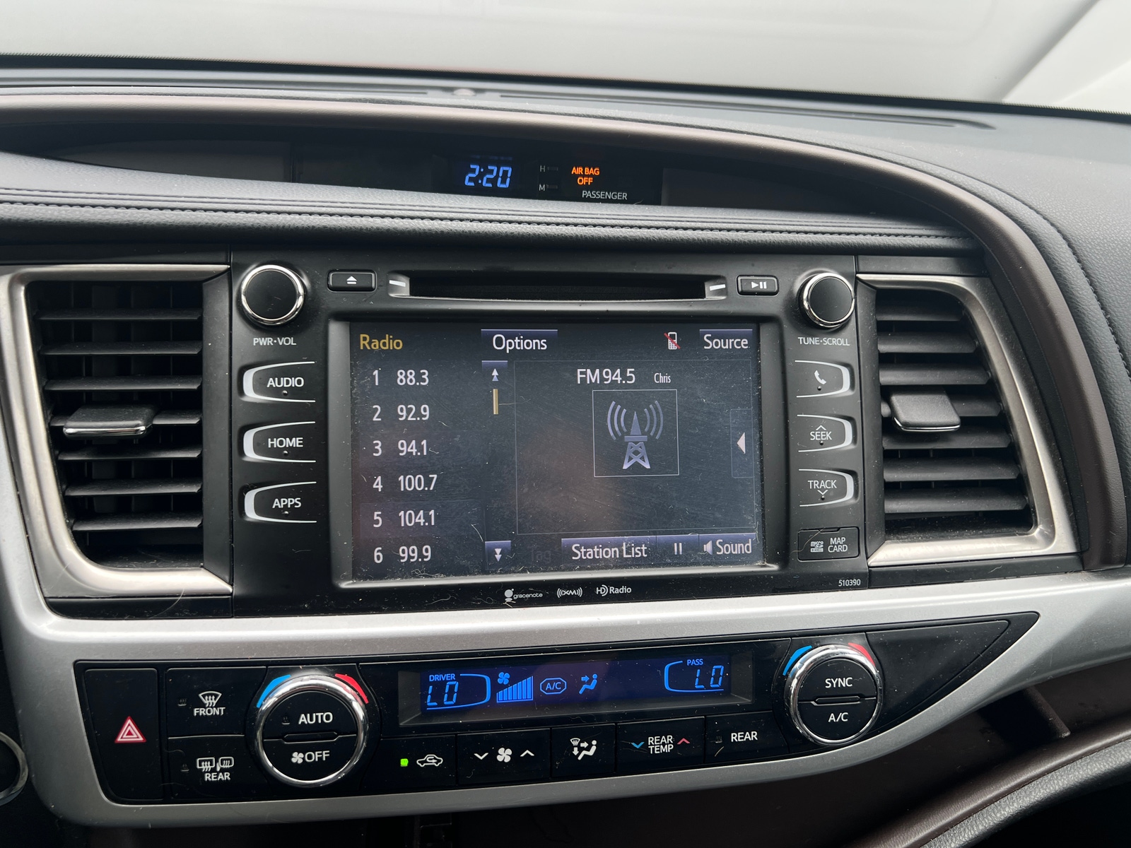 Thumbnail: 2019 Toyota Highlander - 4