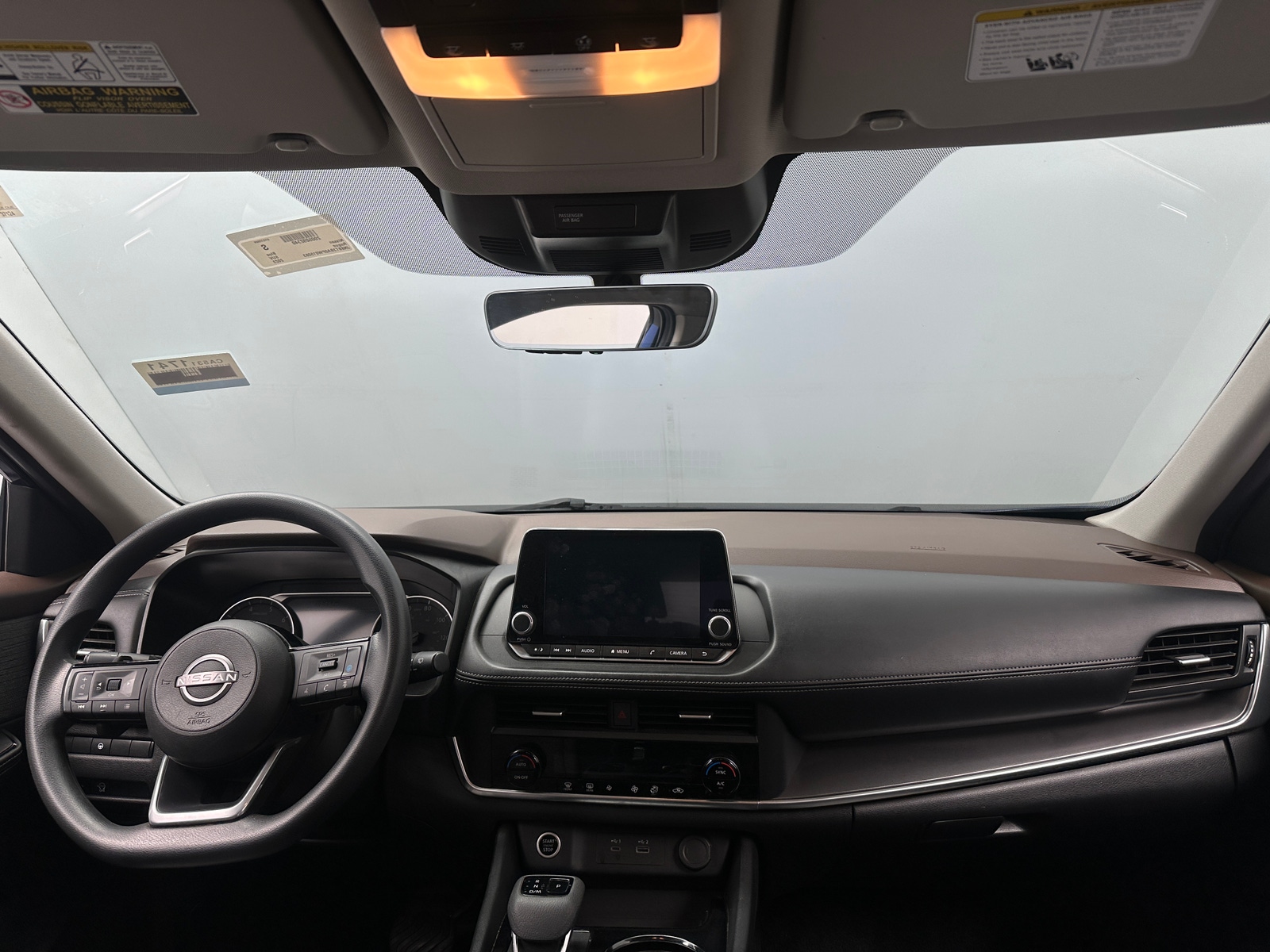 Thumbnail: 2023 Nissan Rogue - 3