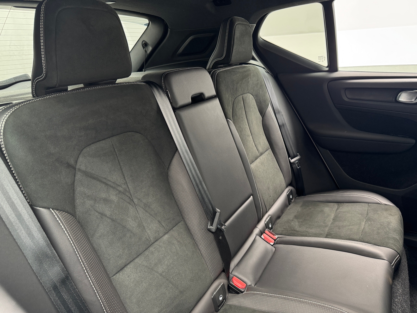 Thumbnail: 2020 Volvo XC40 - 5