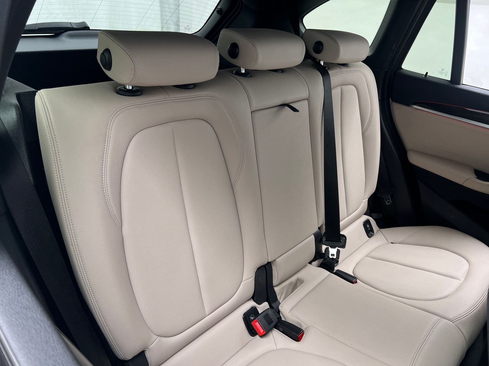 Thumbnail: 2020 BMW X1 - 5