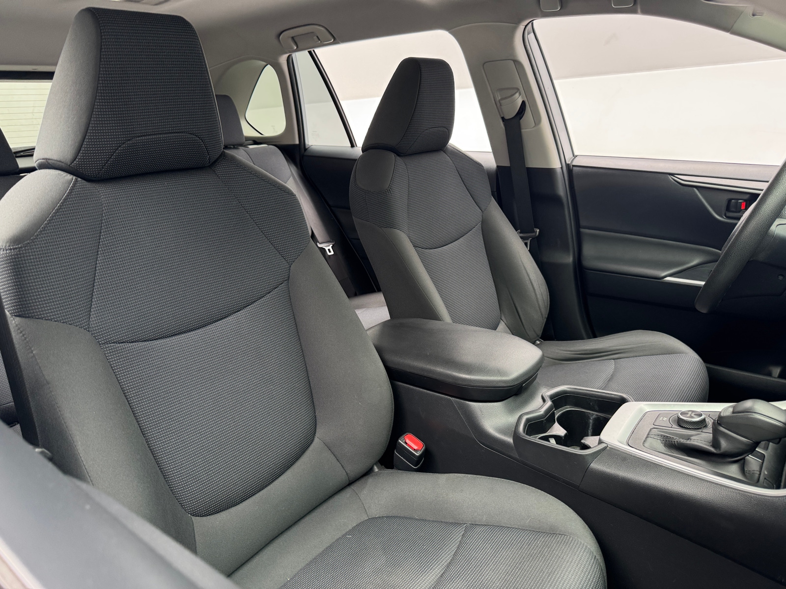 Thumbnail: 2019 Toyota RAV4 - 2
