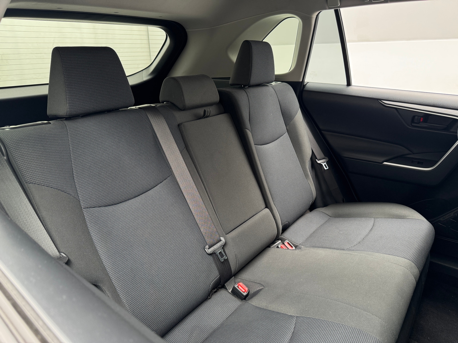 Thumbnail: 2019 Toyota RAV4 - 6