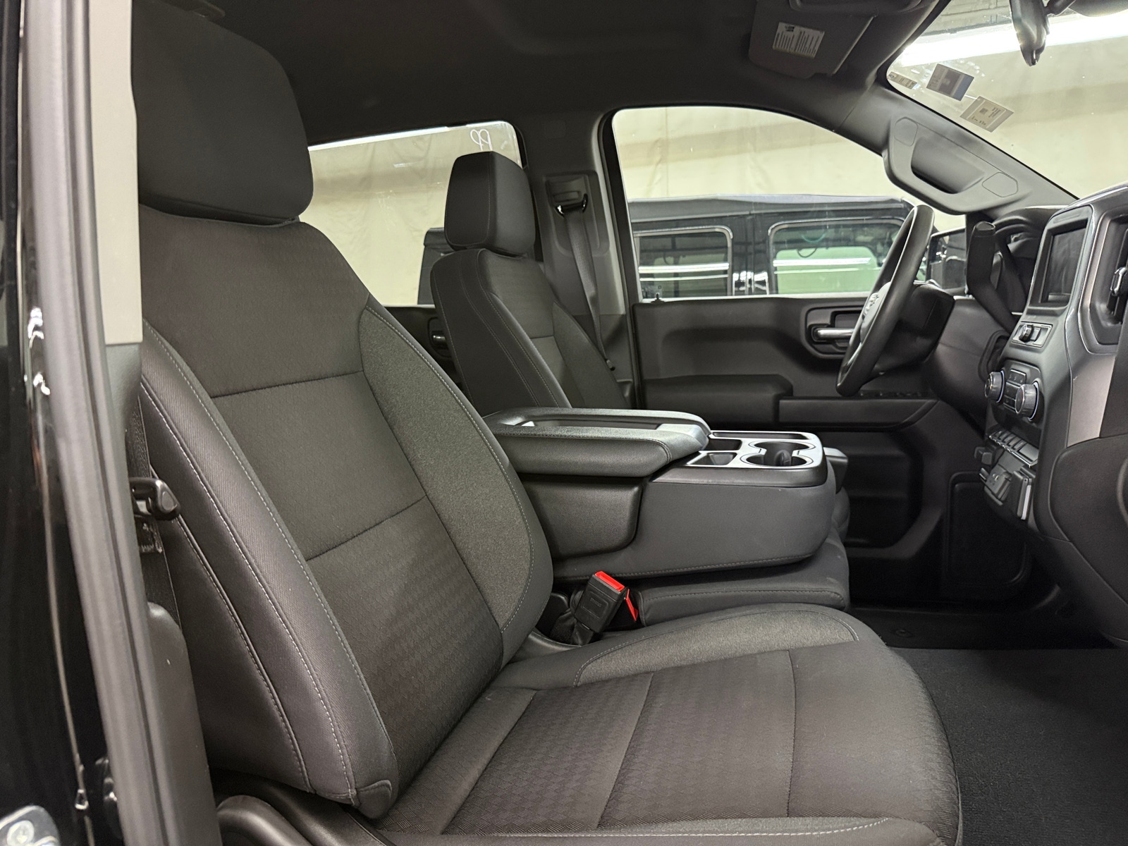 Thumbnail: 2024 Chevrolet Silverado 1500 - 2