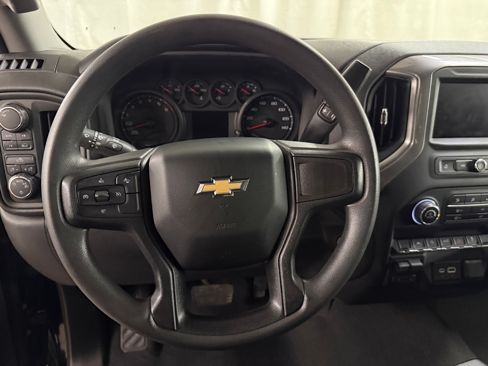 Thumbnail: 2024 Chevrolet Silverado 1500 - 5