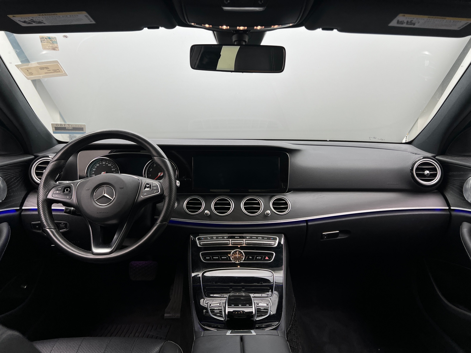 Thumbnail: 2017 Mercedes-Benz E-Class - 2