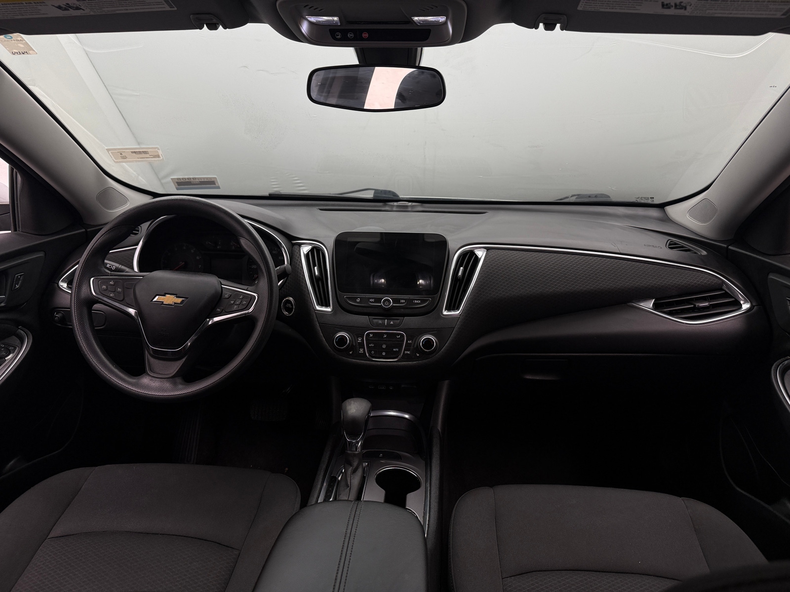Thumbnail: 2021 Chevrolet Malibu - 3