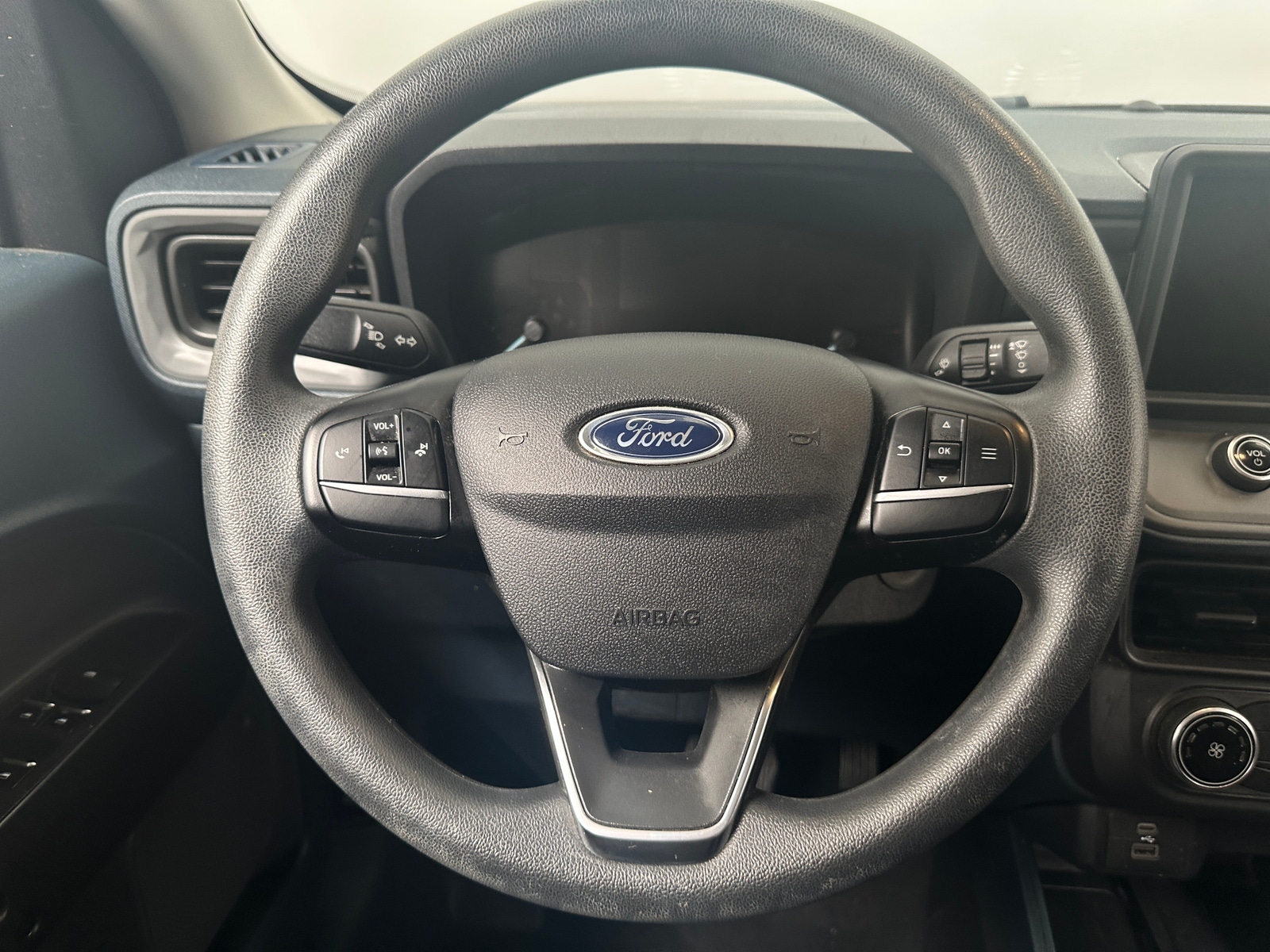 Thumbnail: 2022 Ford Maverick - 5