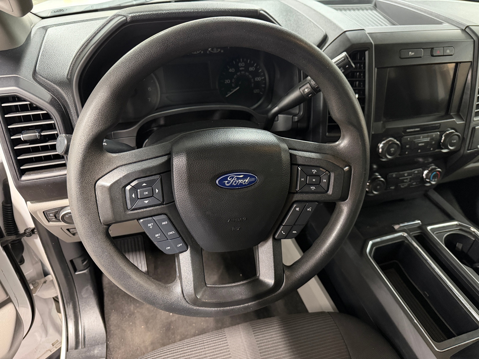 Thumbnail: 2020 Ford Econoline - 5