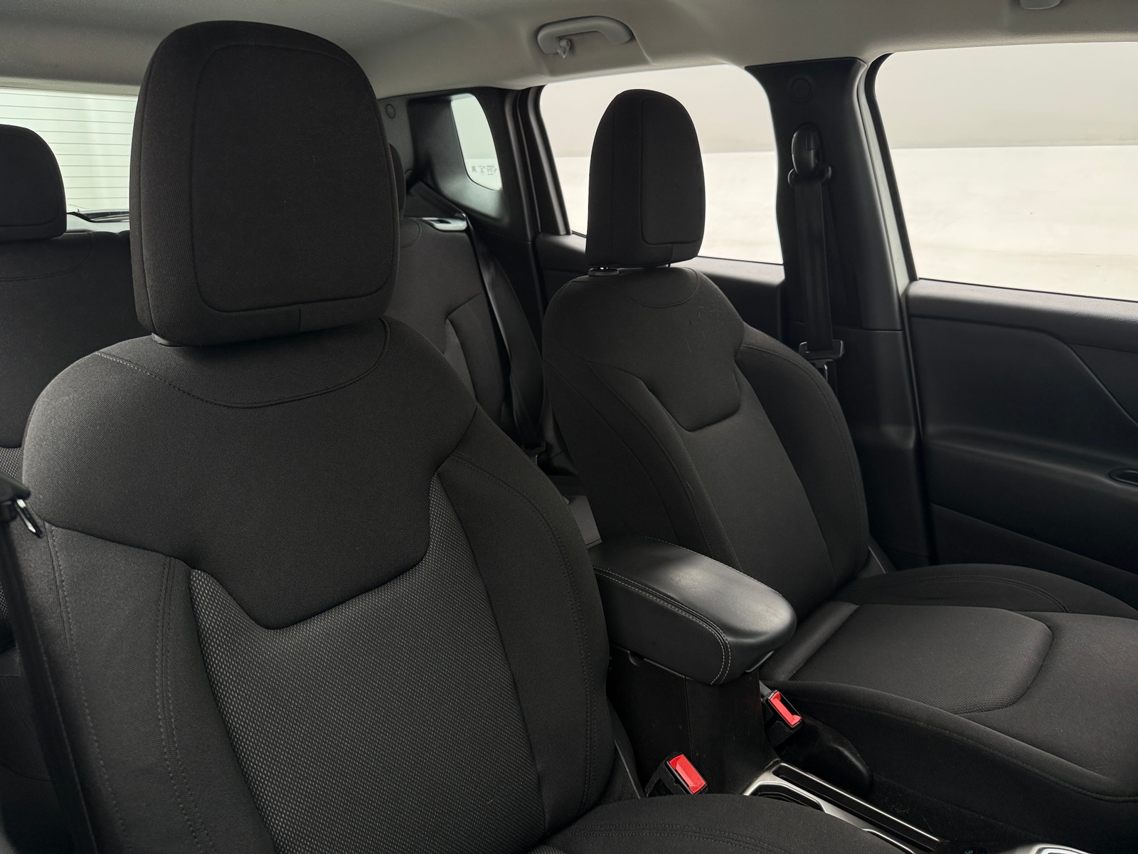 Thumbnail: 2022 Jeep Renegade - 2
