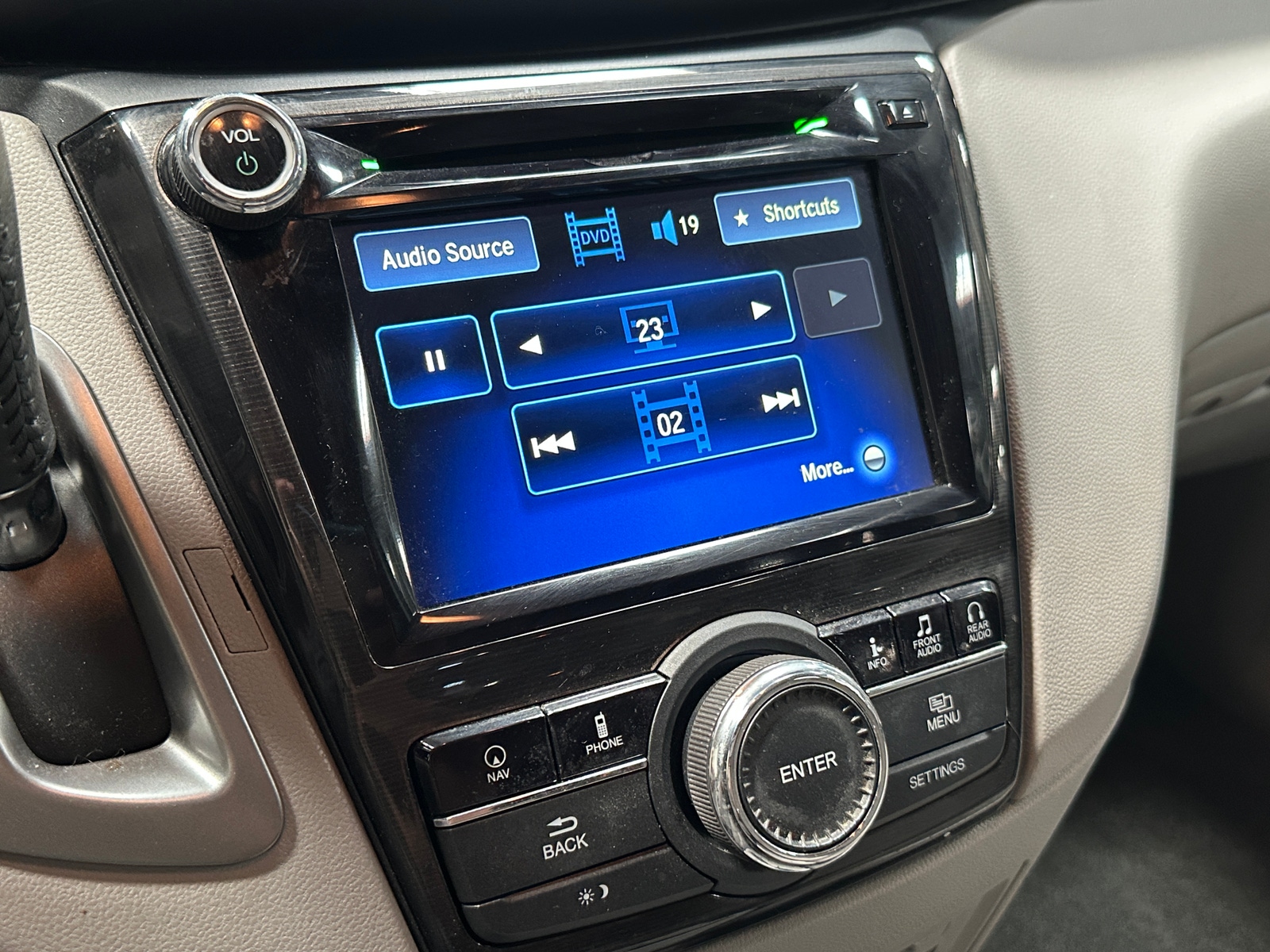 Thumbnail: 2014 Honda Odyssey - 3