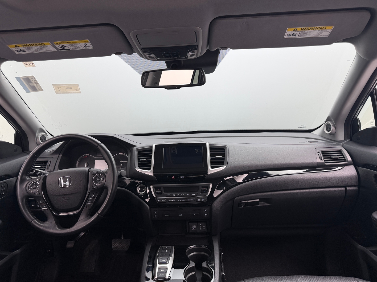 Thumbnail: 2017 Honda Pilot - 2