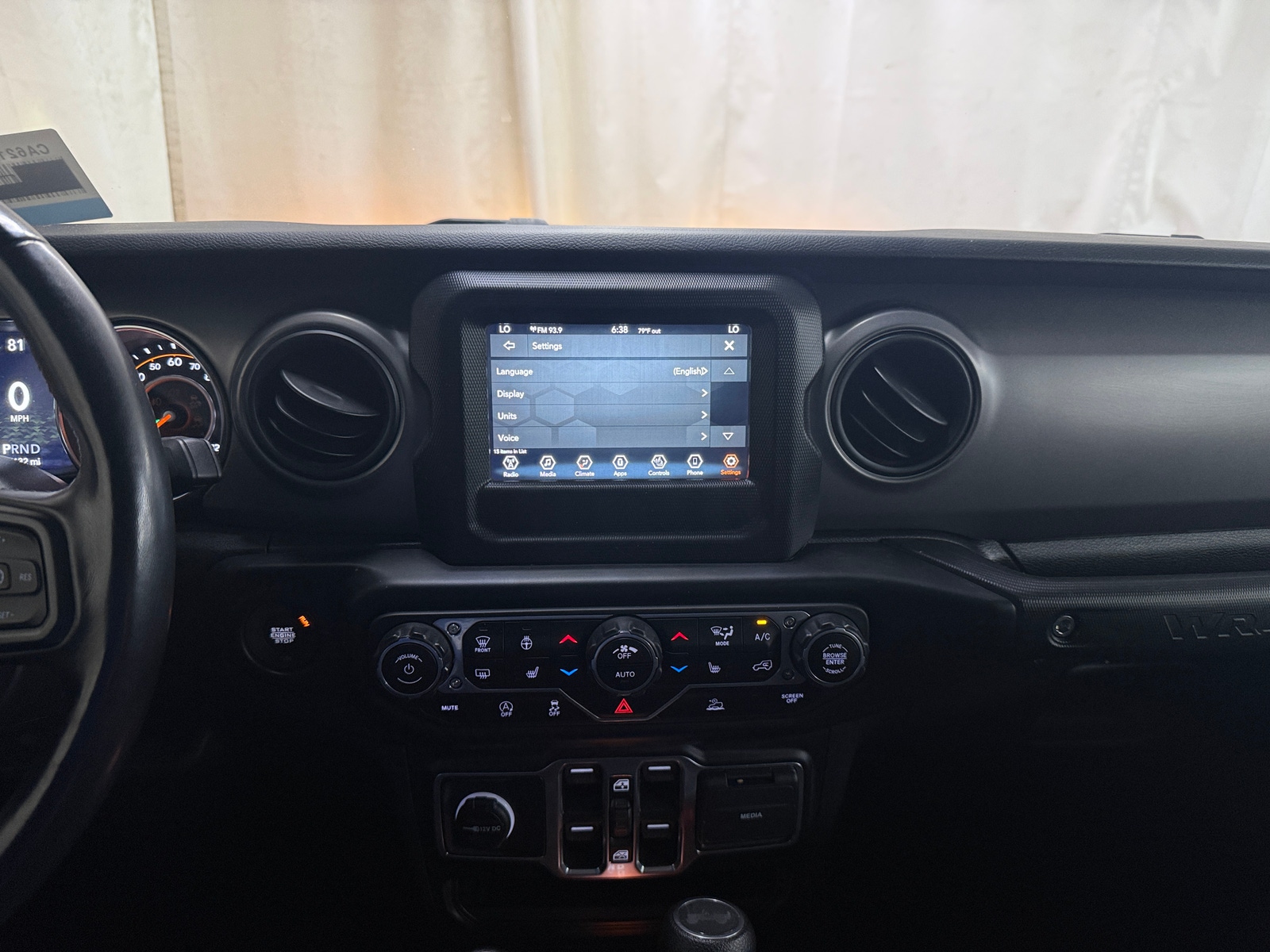 Thumbnail: 2022 Jeep Wrangler - 4