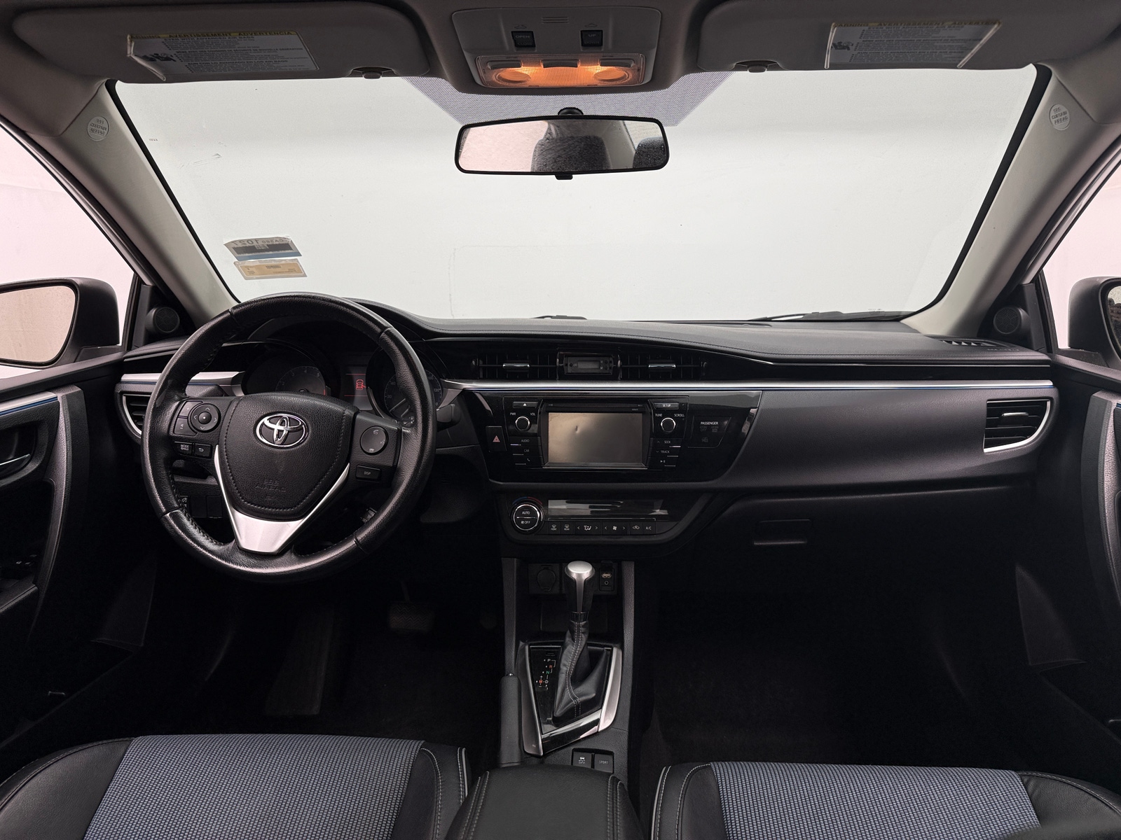 Thumbnail: 2014 Toyota Corolla - 3