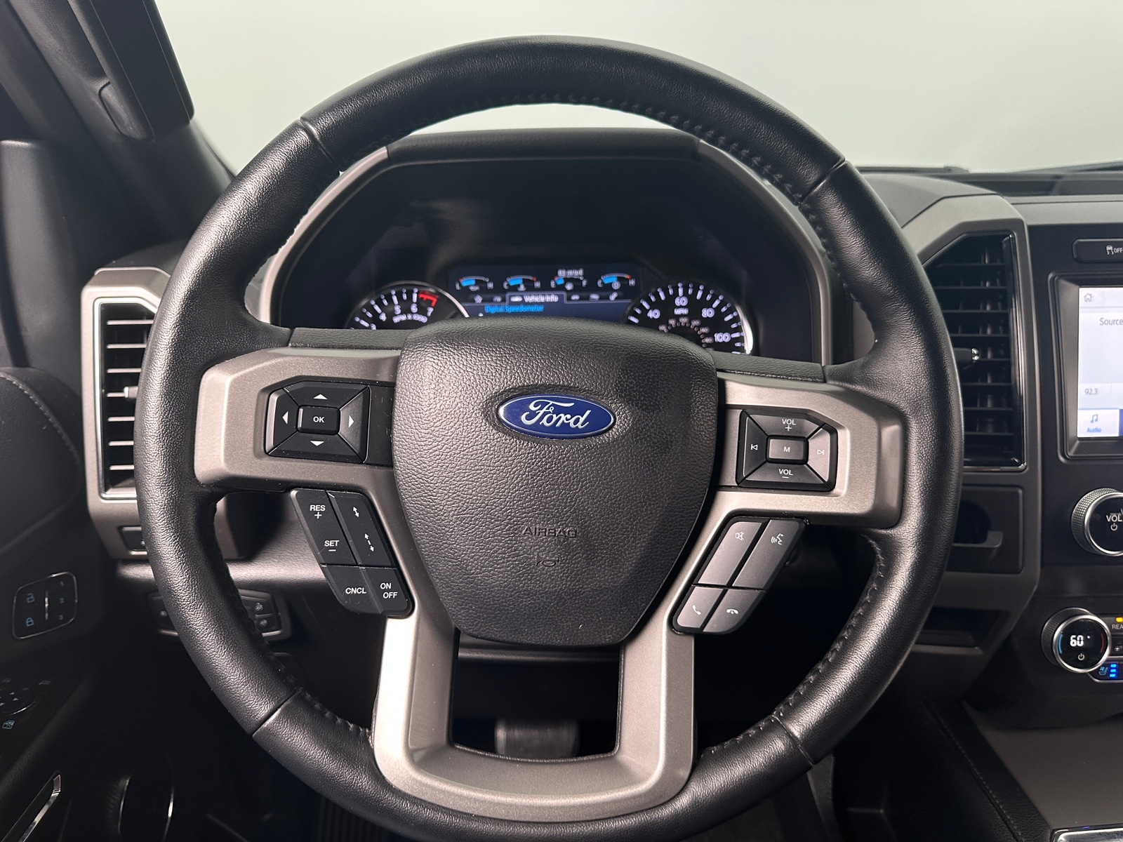Thumbnail: 2021 Ford Expedition - 4