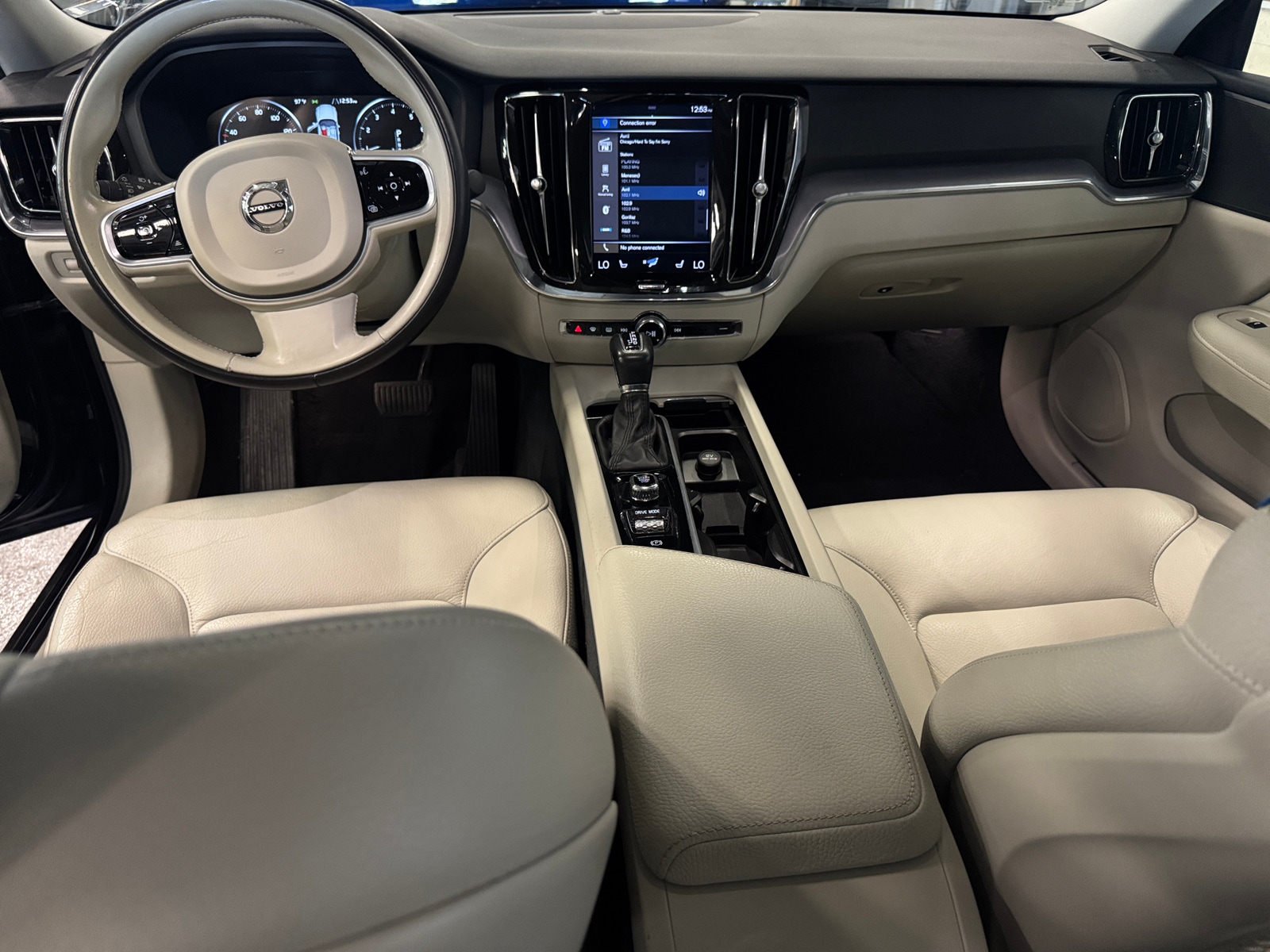 Thumbnail: 2020 Volvo S60 - 2
