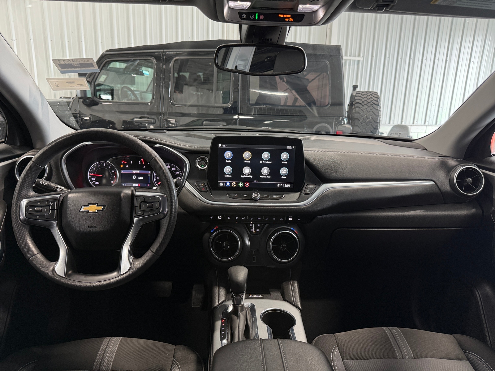 Thumbnail: 2023 Chevrolet Blazer - 3