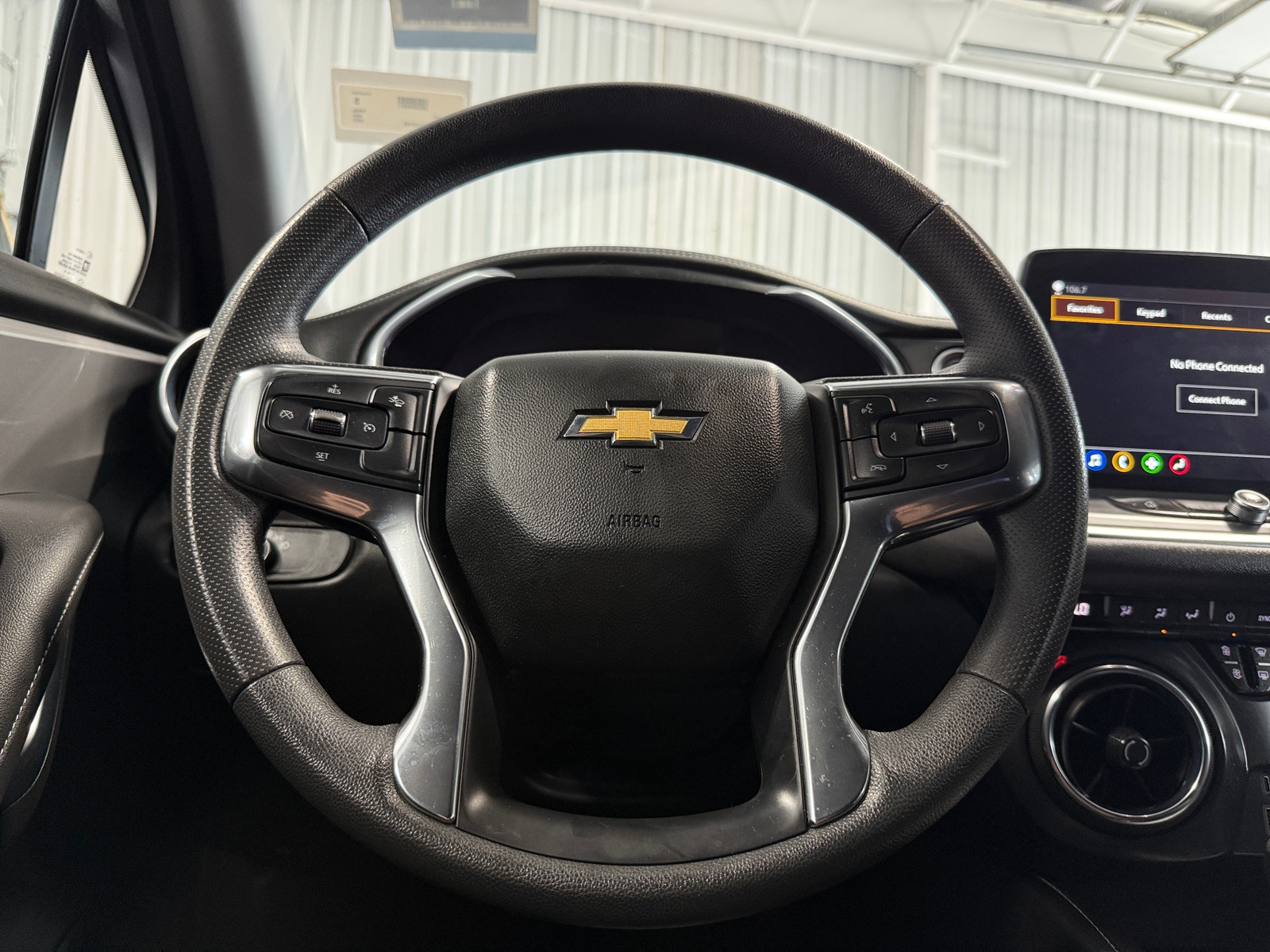 Thumbnail: 2023 Chevrolet Blazer - 5