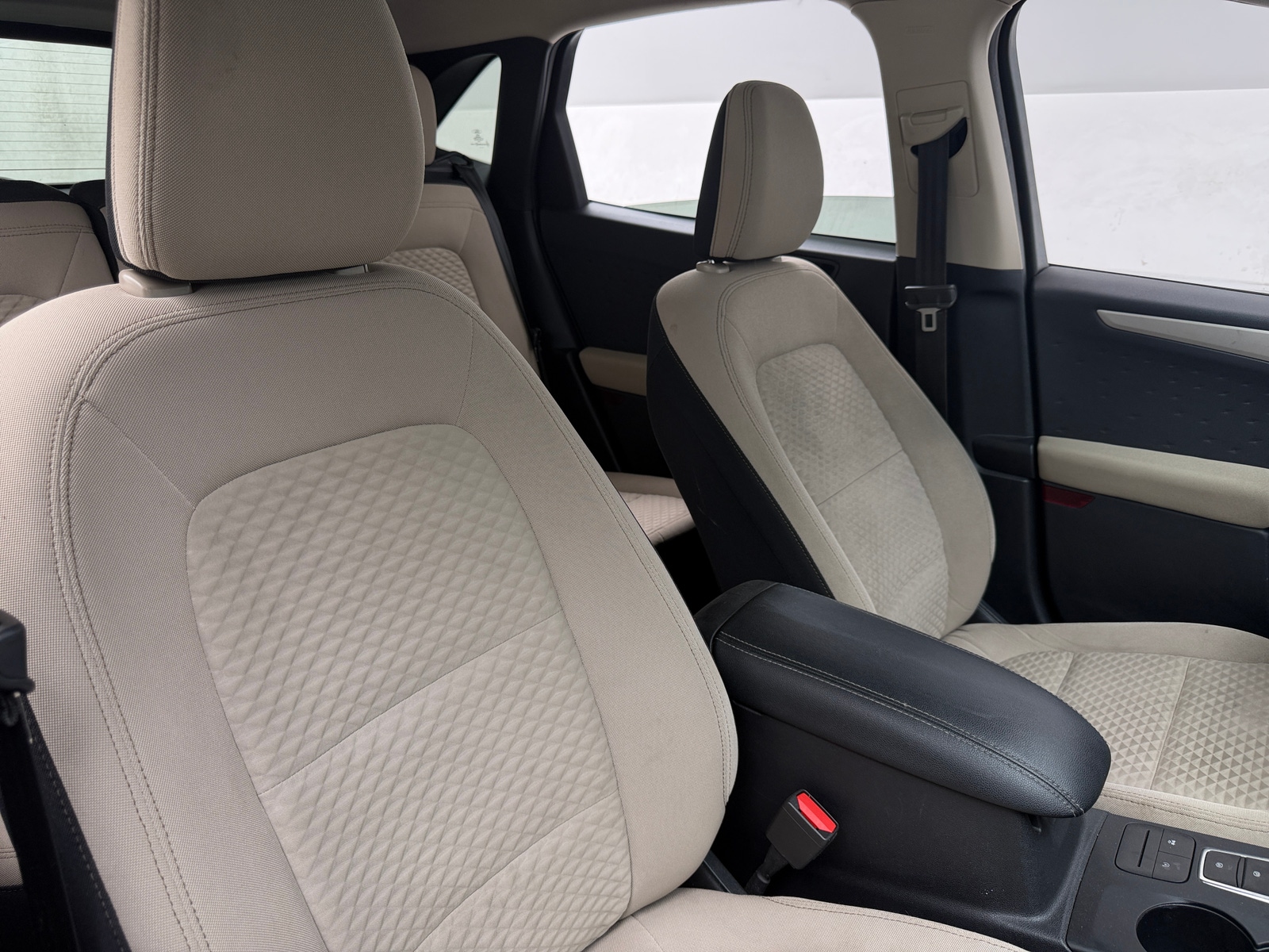 Thumbnail: 2020 Ford Escape - 2