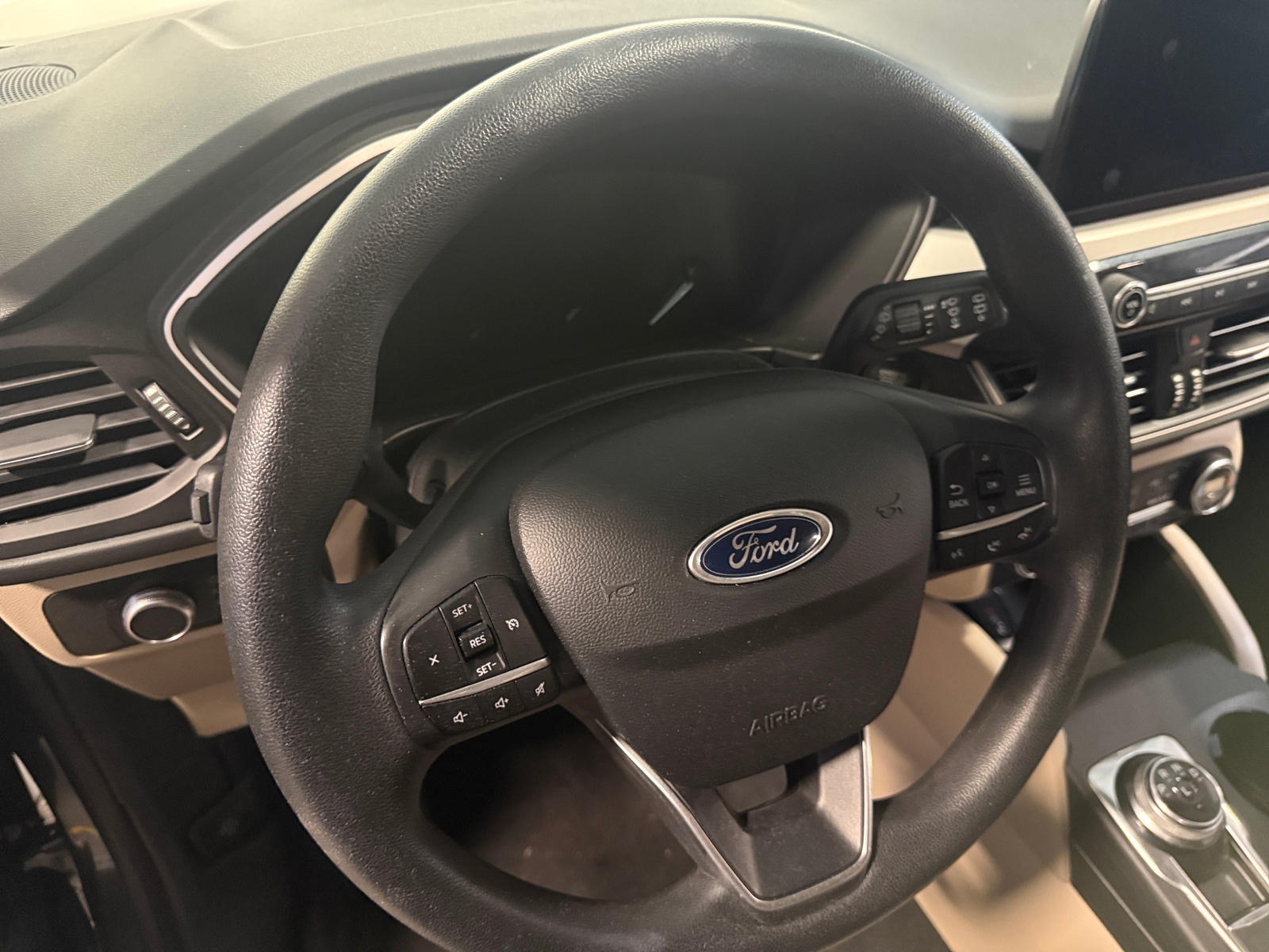 Thumbnail: 2020 Ford Escape - 5
